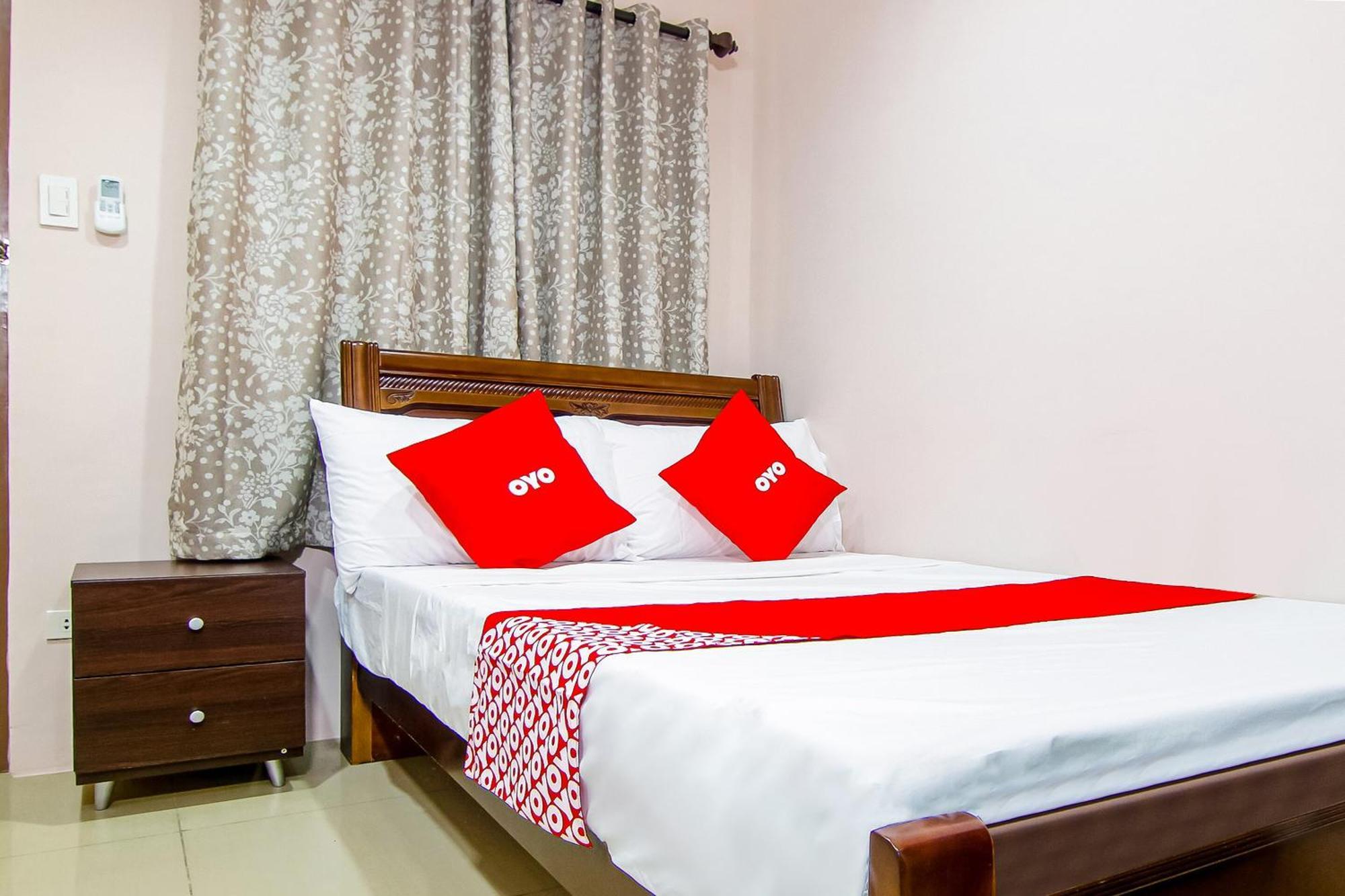 Oyo 766 Ichehan Apartments มะนิลา ภายนอก รูปภาพ