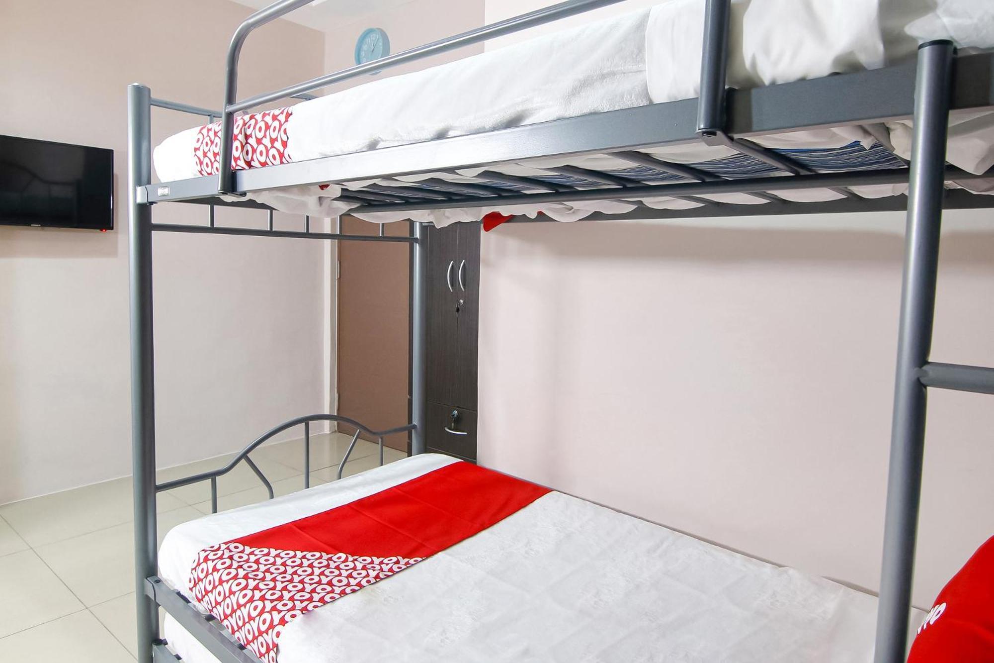 Oyo 766 Ichehan Apartments มะนิลา ภายนอก รูปภาพ