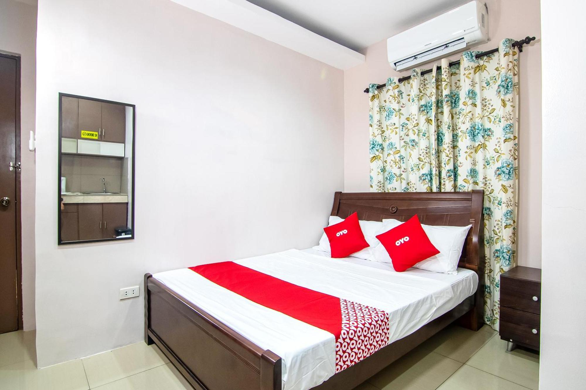 Oyo 766 Ichehan Apartments มะนิลา ภายนอก รูปภาพ