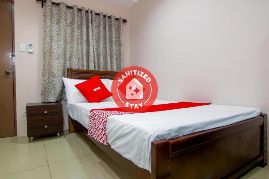 Oyo 766 Ichehan Apartments มะนิลา ภายนอก รูปภาพ
